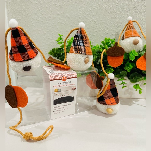 GNOMES AUTUMN ๐ Decorative Garland ๐ Huntington Home (004990) - Picture 2 of 5